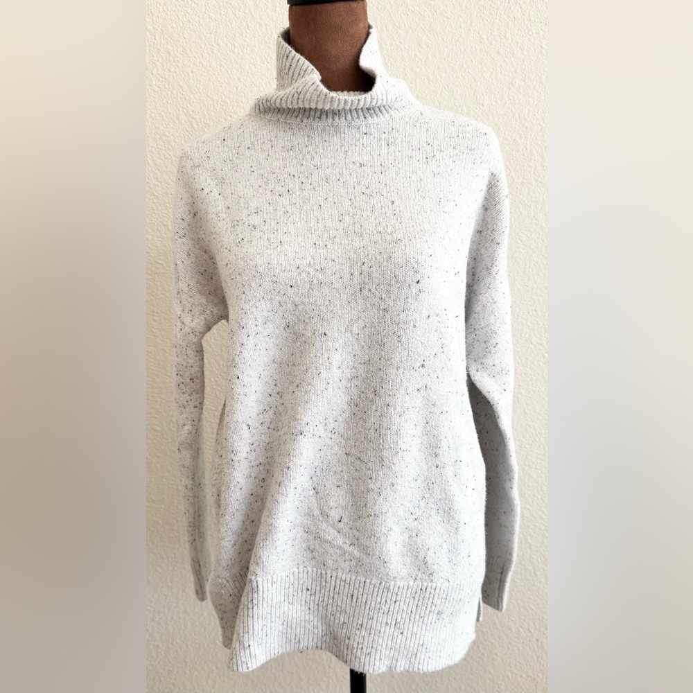 VINTAGE 90s/Y2K Abercrombie & Fitch Cozy Gray Turtleneck Sweater